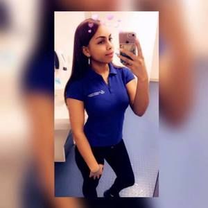 Meet your Posher, Onelia